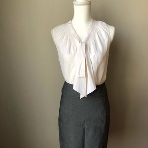 Black and white patterned pencil skirt